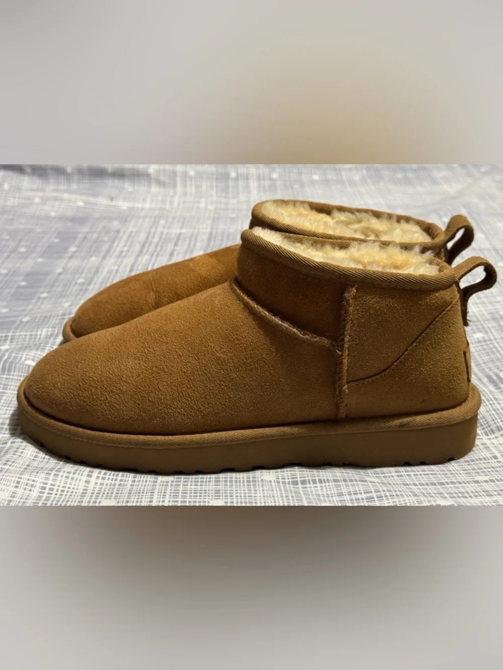 Ugg Classic Ultra Mini Boots Chestnut Size 8 GUC! - Picture 5 of 15